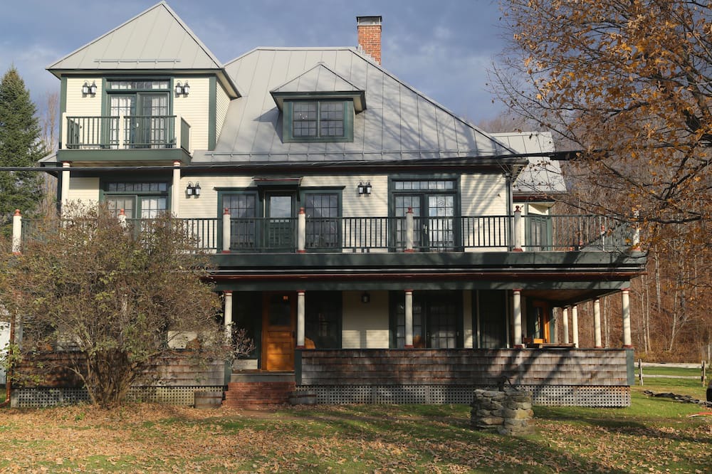 Photo of Outdoor in Montgomery Center