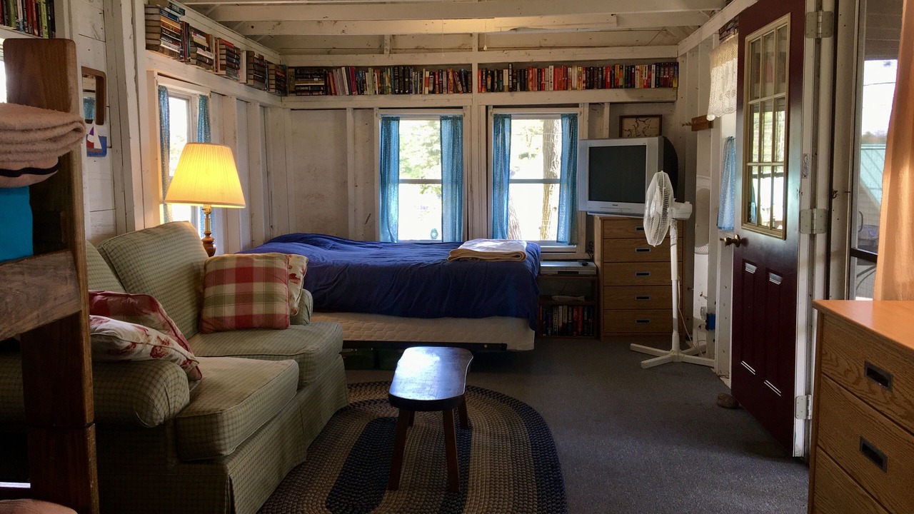 Photo of Livingroom in Town of Hermon
