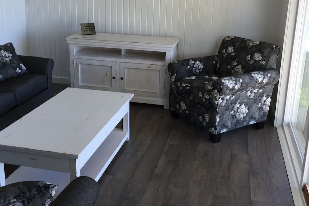 Photo of Livingroom in Rush City