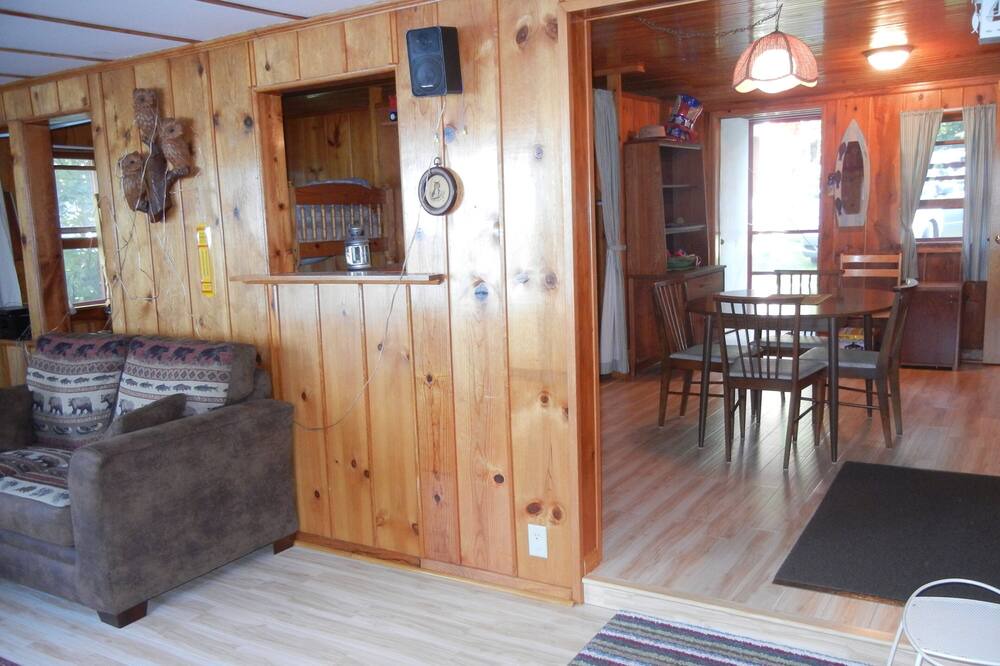 Photo of Livingroom in Grantsburg
