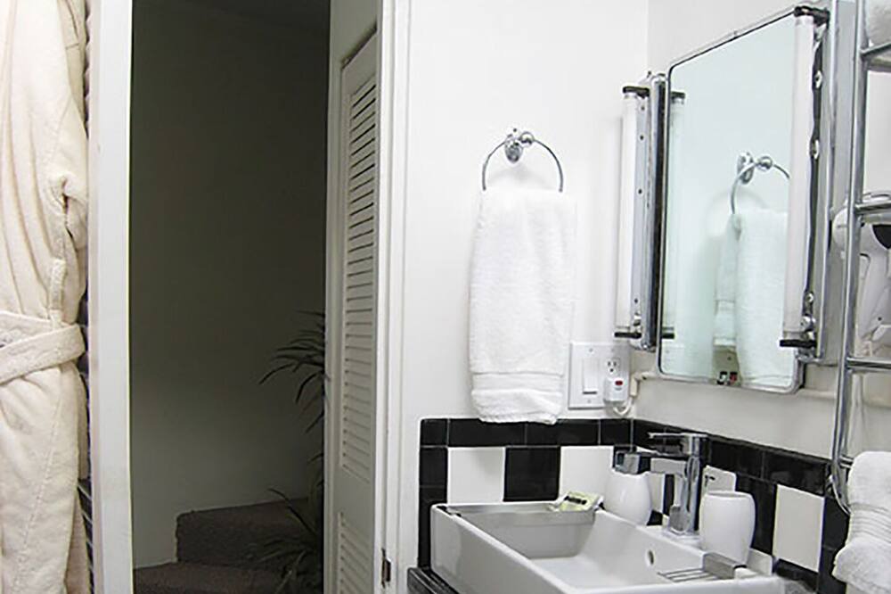 Photo of Bathroom in Santa Fe