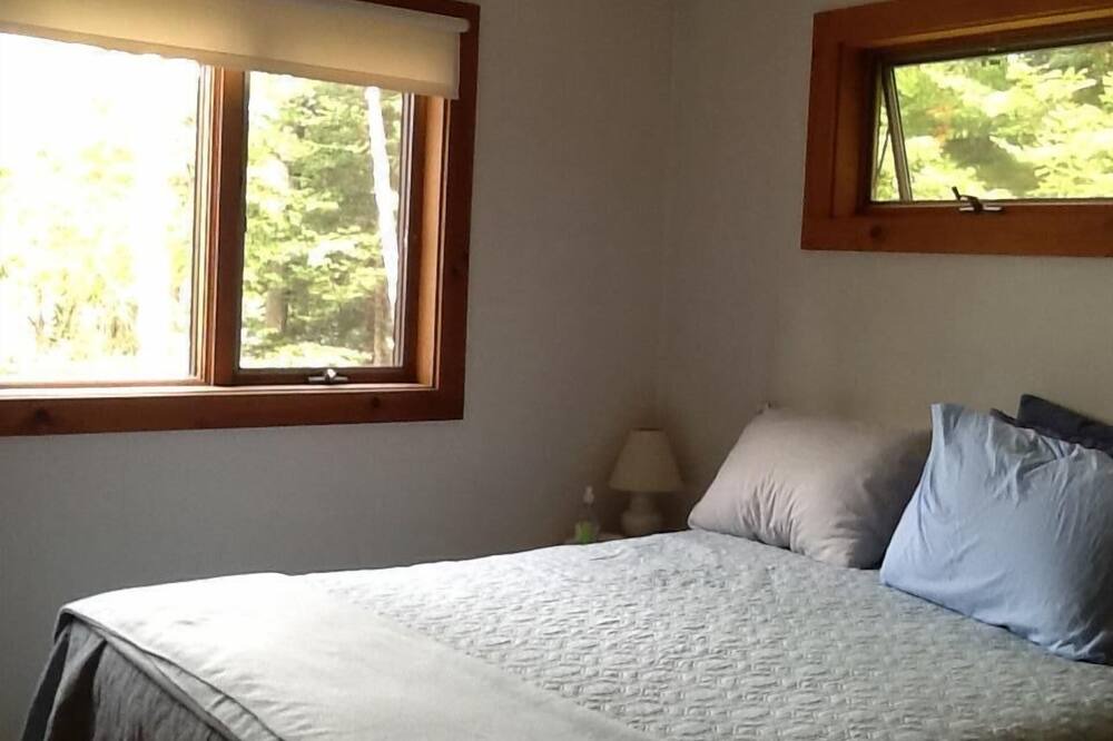 Photo of Bedroom in Greensboro