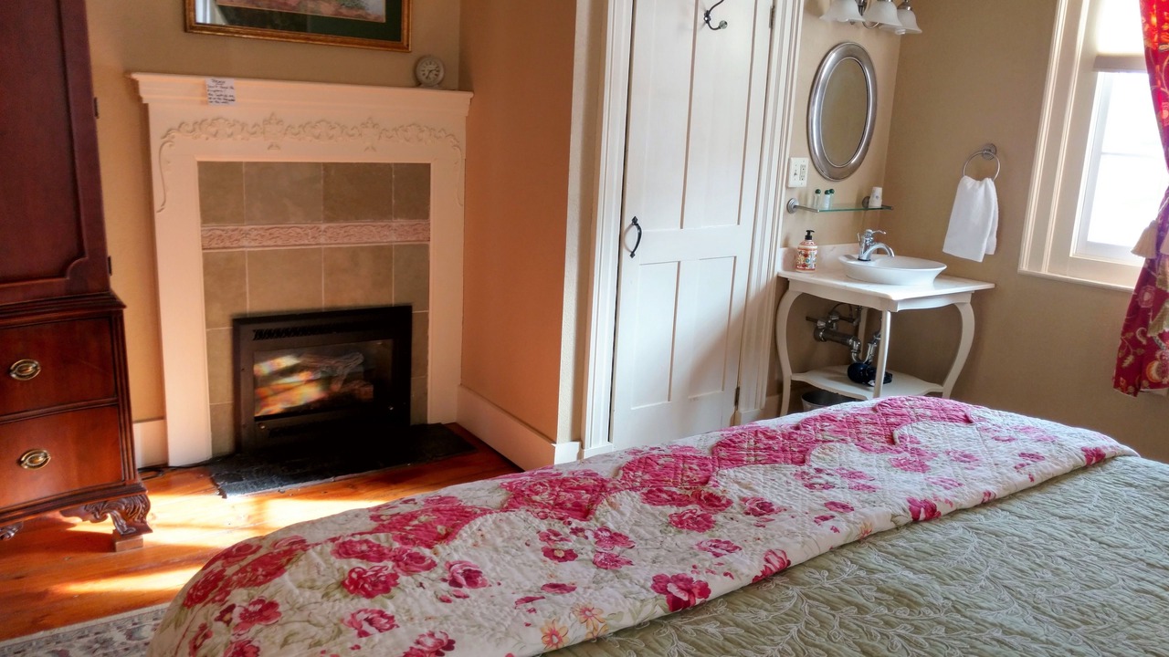 Photo of Bedroom in South Hadley