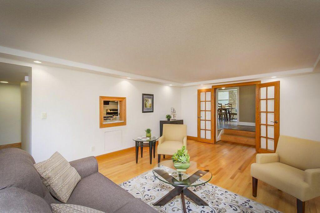 Photo of Livingroom in Rochester