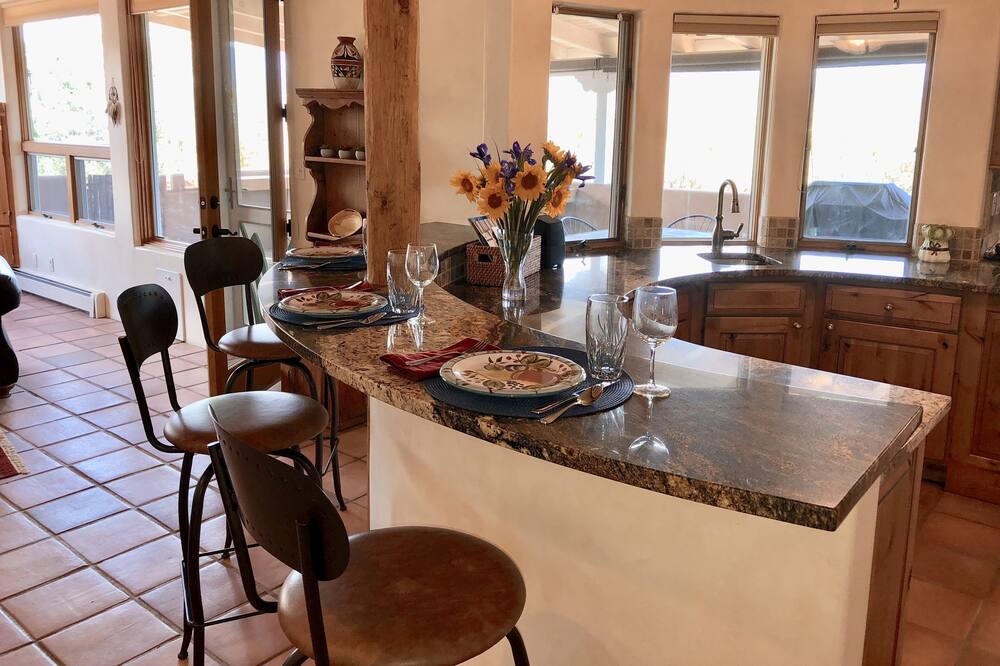 Photo of Kitchen in Northeast Santa Fe
