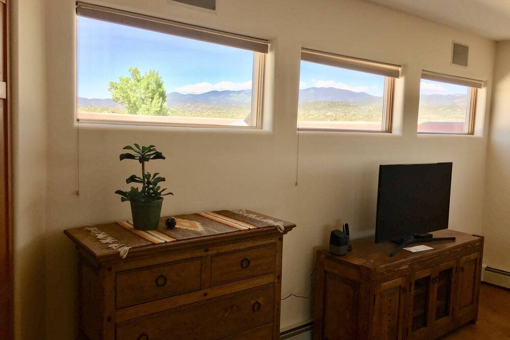 Photo of Others in Northeast Santa Fe