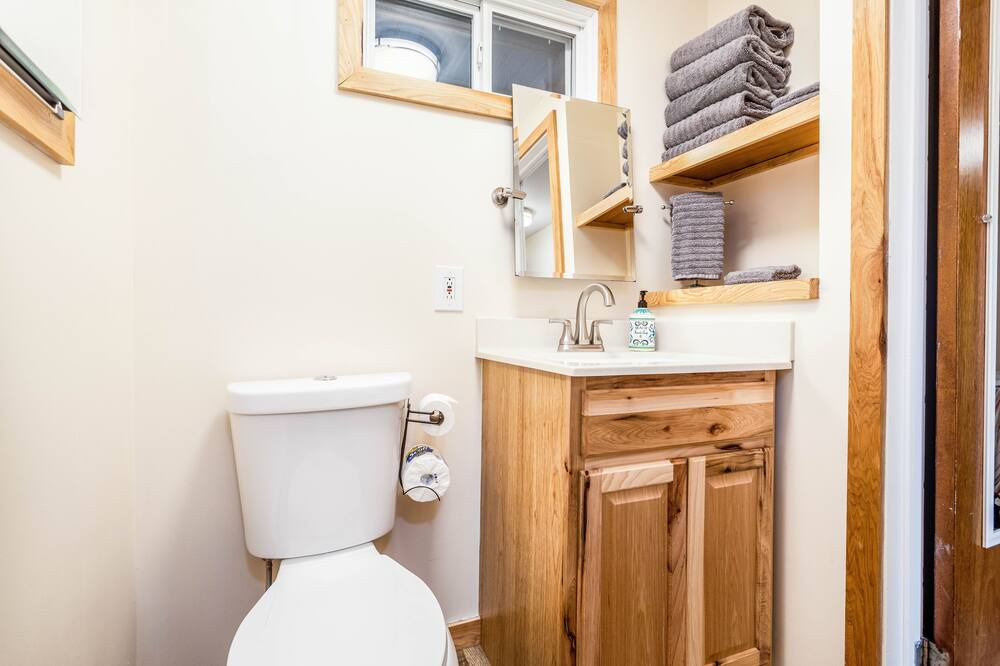 Photo of Bedroom in Cloverdale