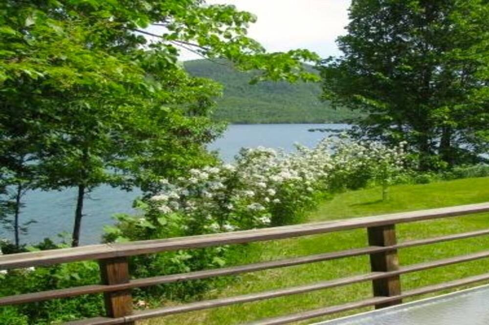 Photo of Patio Balcony in Silver Bay