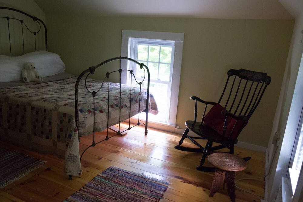 Photo of Bedroom in Glendale