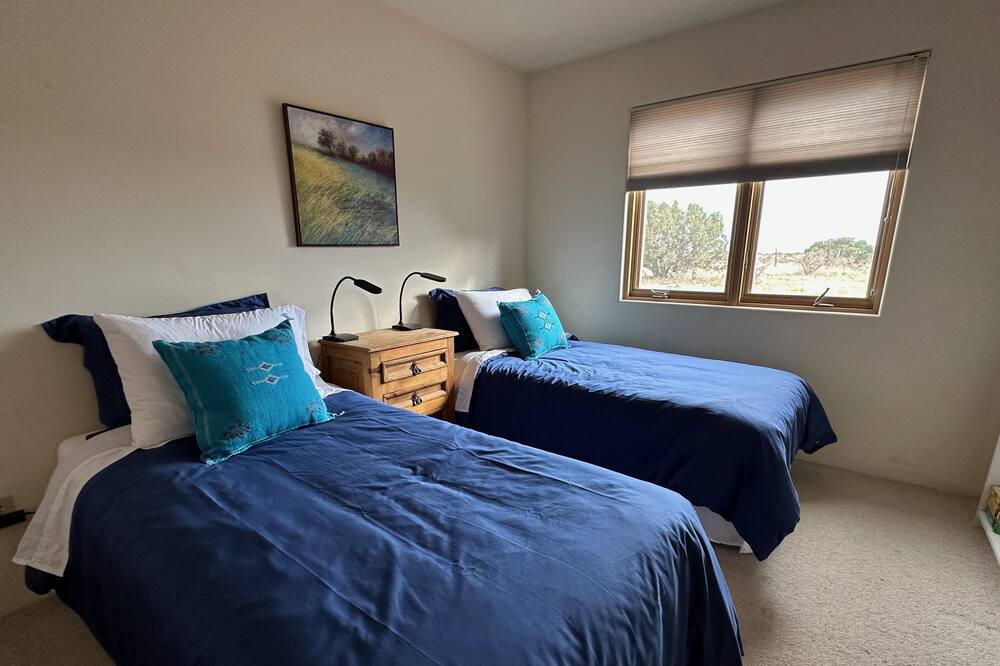 Photo of Bedroom in Eldorado at Santa Fe