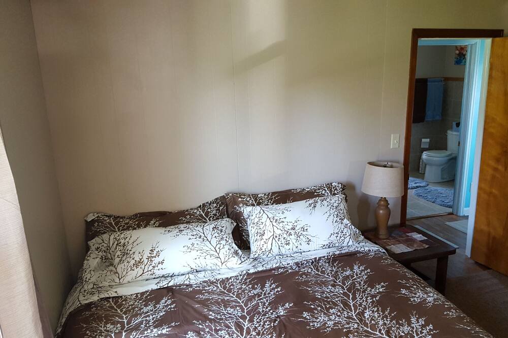 Photo of Bedroom in South Rutland