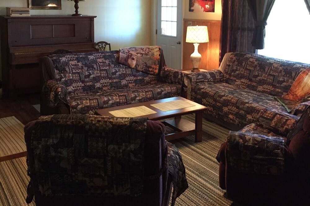 Photo of Livingroom in South Rutland