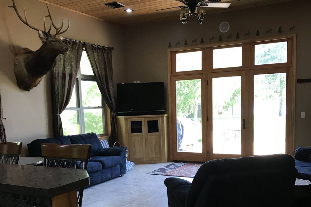 Photo of Livingroom in Minong