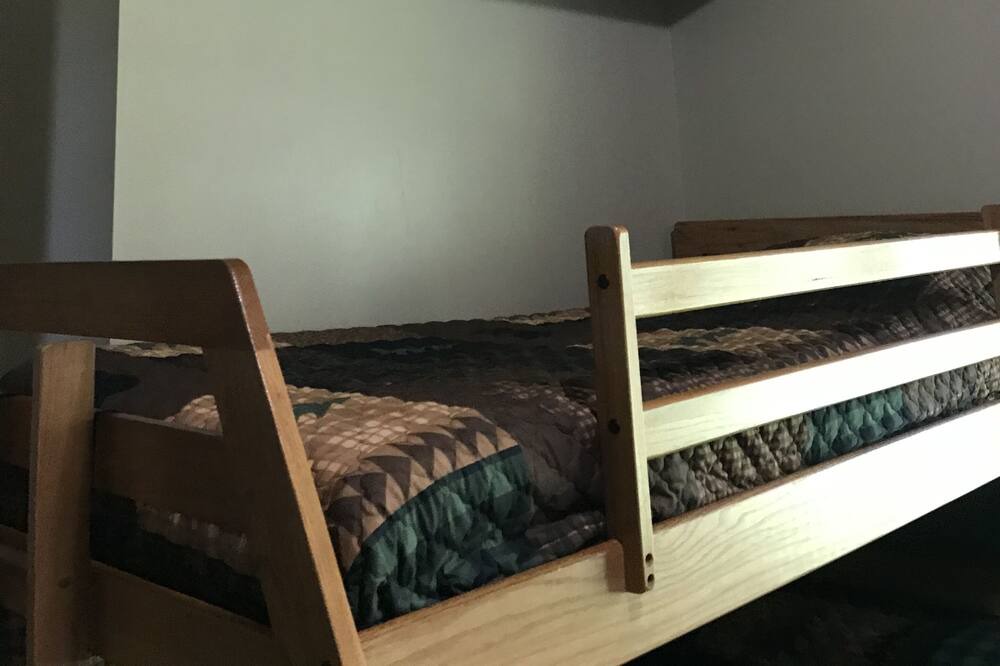 Photo of Bedroom in Minong