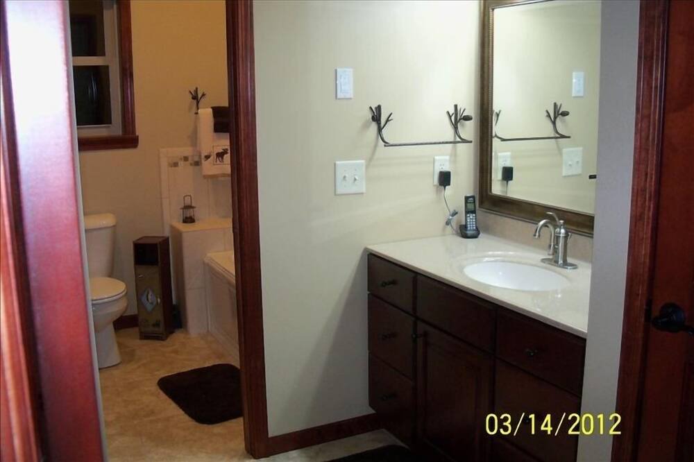 Photo of Bathroom in Minong