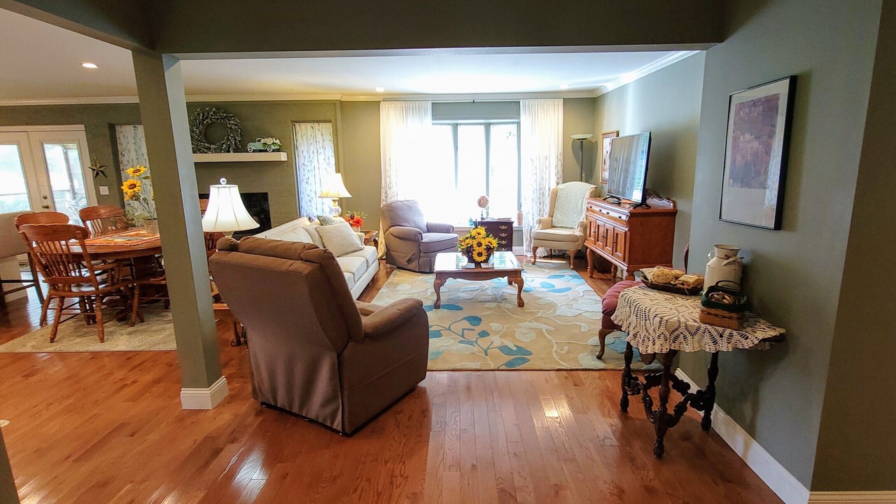 Photo of Livingroom in Daniels