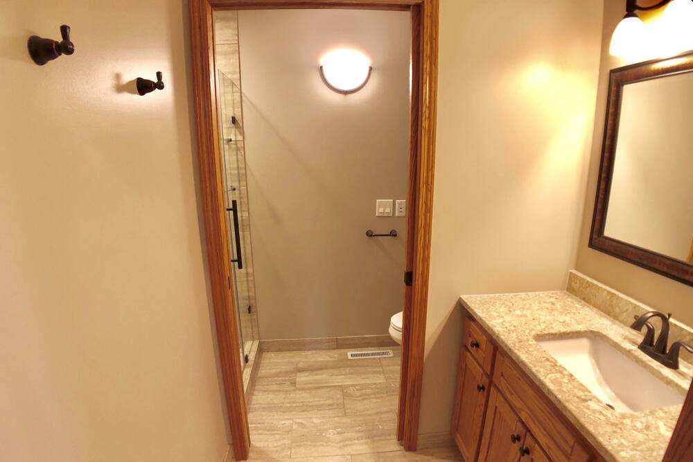 Photo of Bathroom in Amery