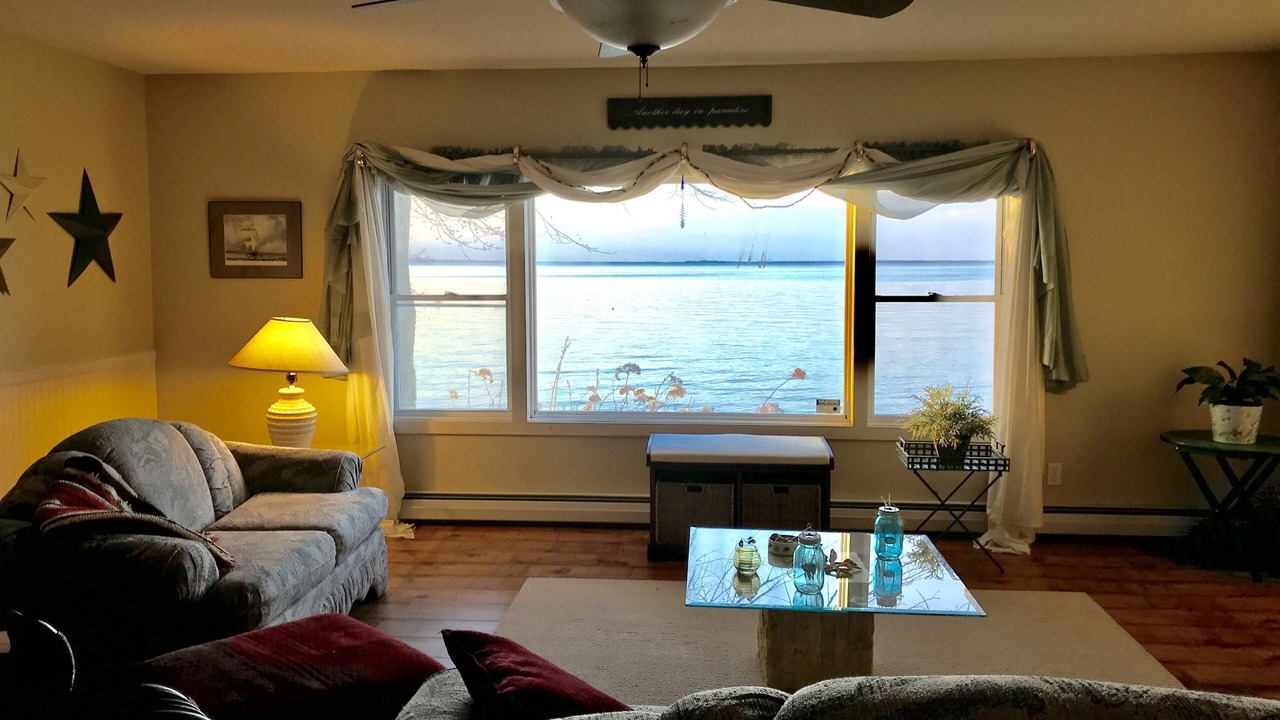 Photo of Livingroom in Isle La Motte
