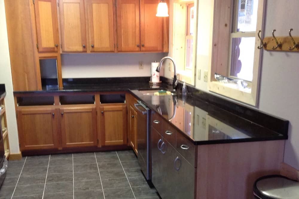 Photo of Kitchen in Grand Marais