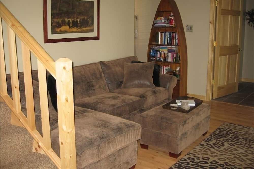 Photo of Livingroom in Grand Marais