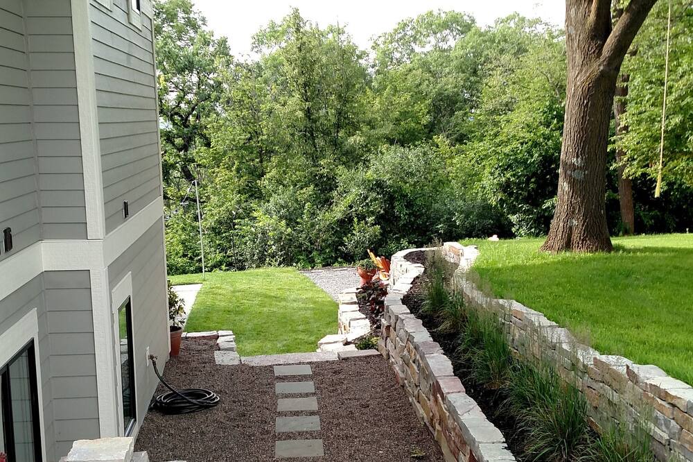 Photo of Outdoor in Hudson