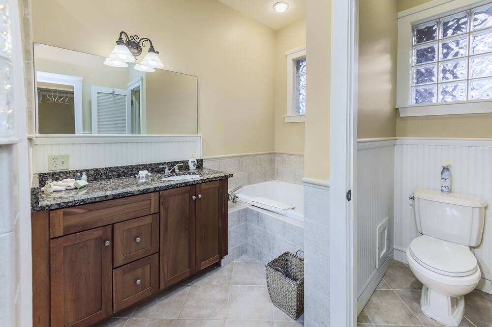 Photo of Bathroom in Proctorsville
