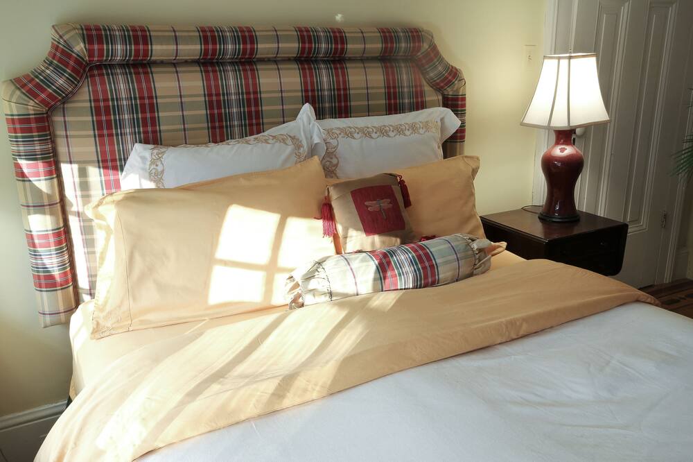 Photo of Bedroom in Whippleville