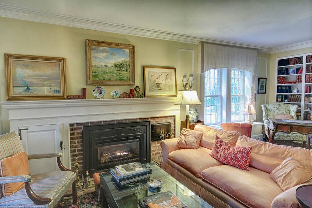 Photo of Bedroom in Whippleville