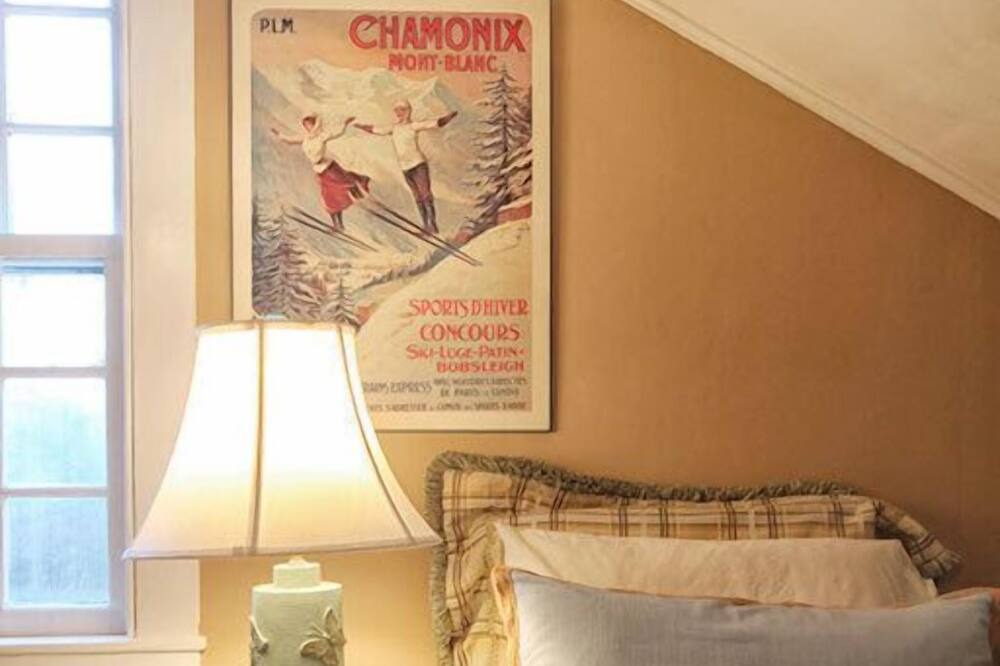 Photo of Bedroom in Whippleville