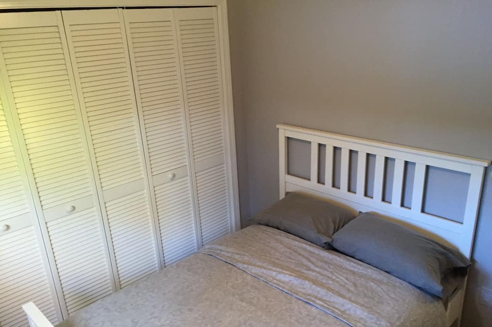 Photo of Bedroom in Sherwood Forest