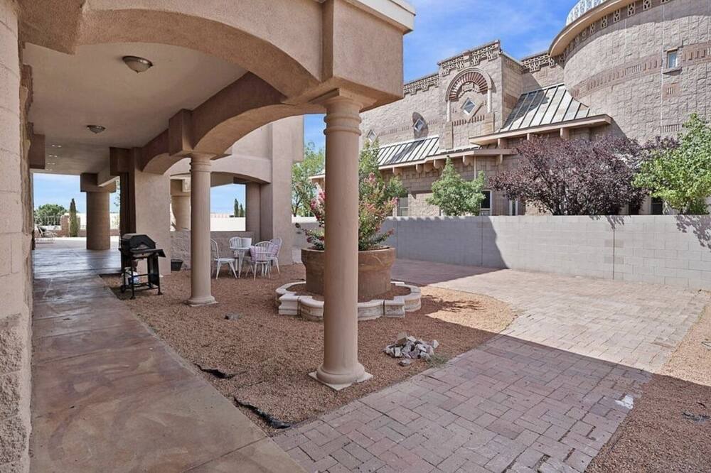 Photo of Patio Balcony in Los Lunas
