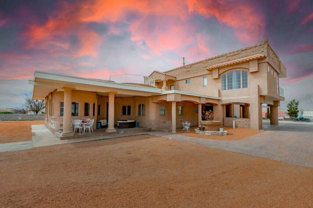 Photo of Outdoor in Los Lunas