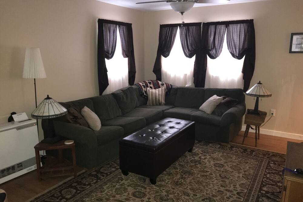 Photo of Livingroom in Mount Holly