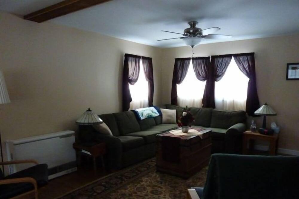 Photo of Bedroom in Mount Holly