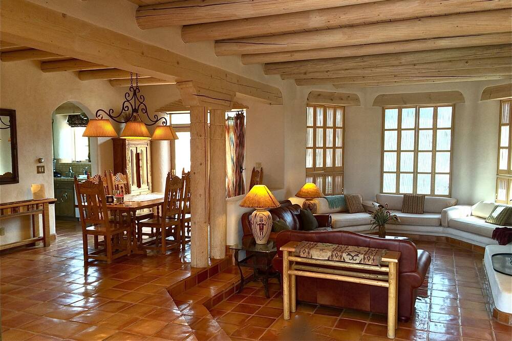 Photo of Bedroom in Arroyo Seco