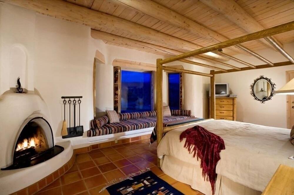 Photo of Livingroom in Arroyo Seco