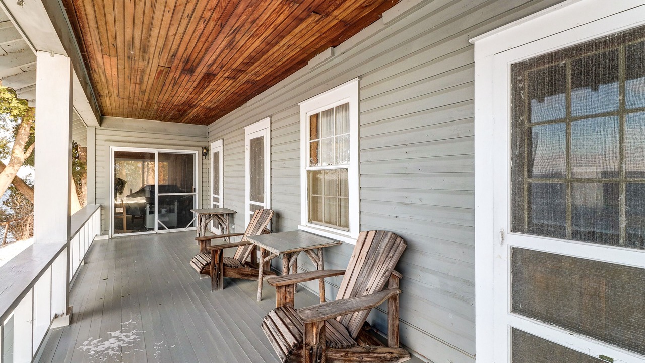 Photo of Patio Balcony in Grand Isle