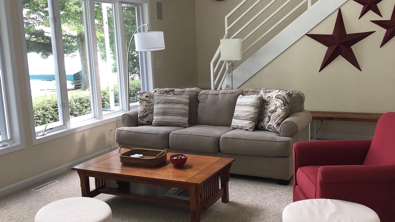 Photo of Livingroom in Holcombe