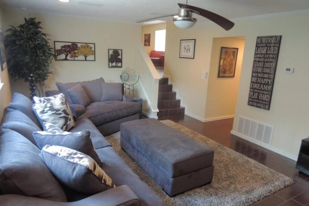 Photo of Bedroom in Onate