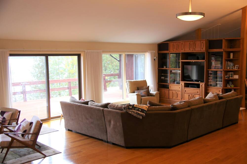 Photo of Bedroom in Willsboro
