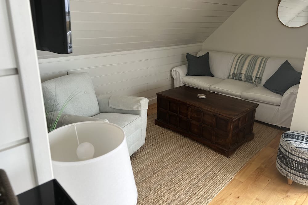 Photo of Livingroom in Newburyport