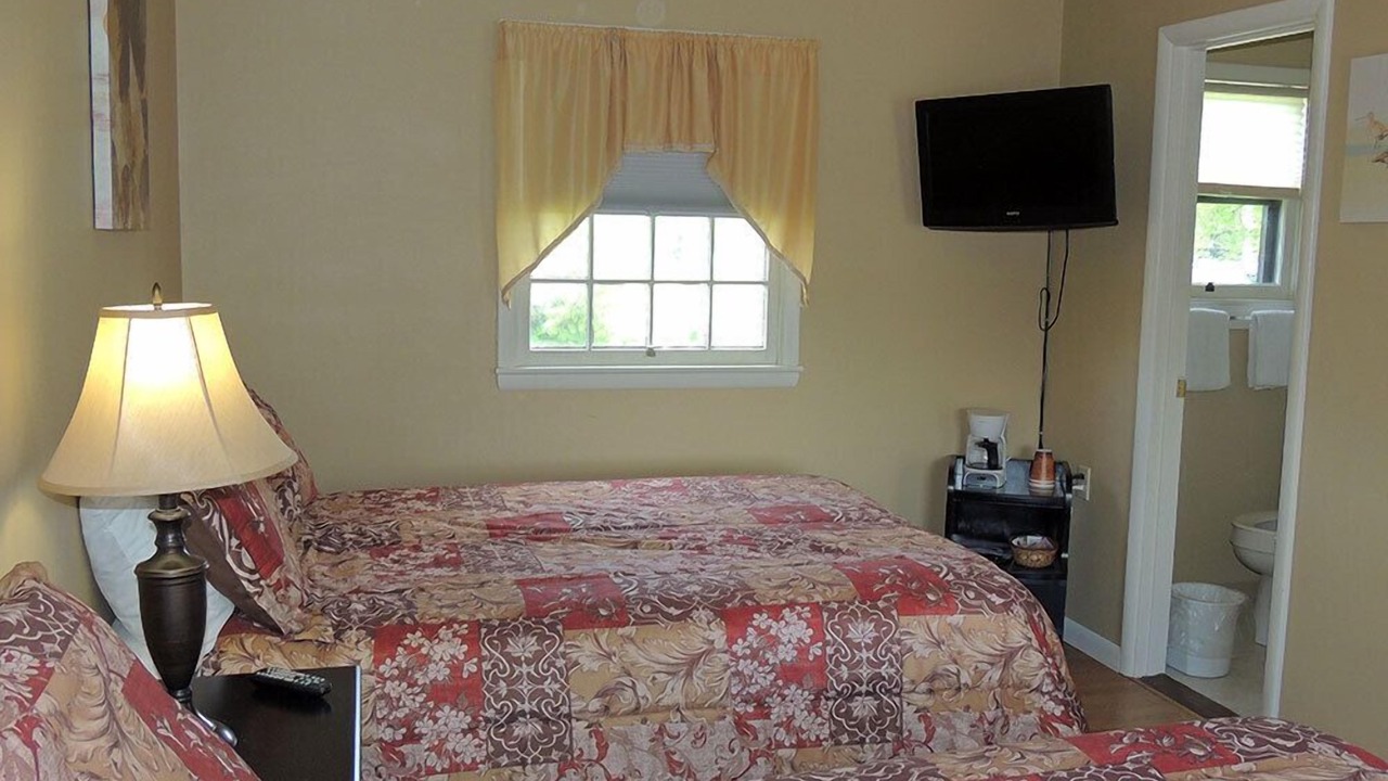 Photo of Bedroom in Frontenac