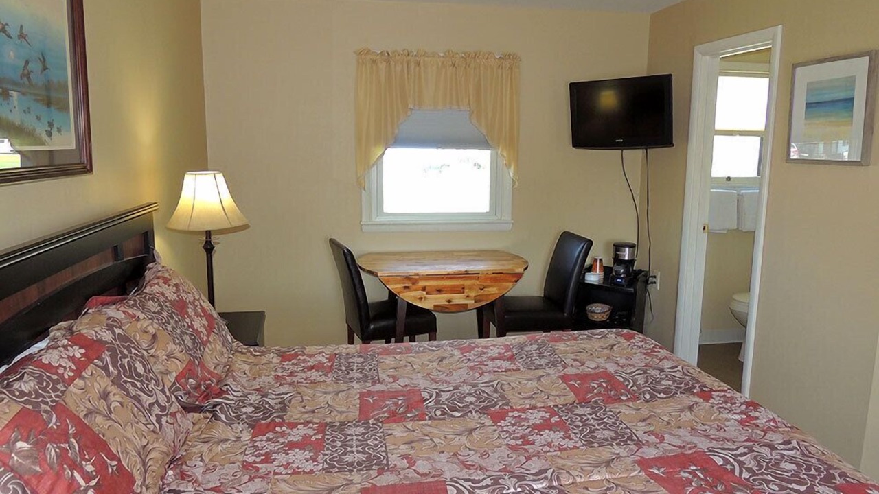 Photo of Bedroom in Frontenac