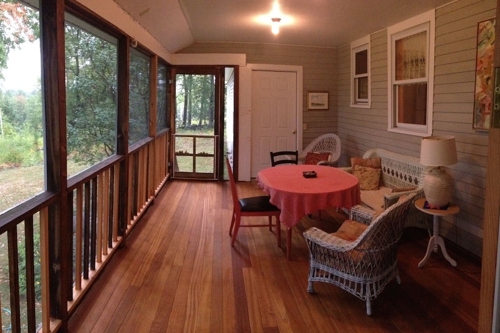 Photo of Outdoor in Lyndeborough