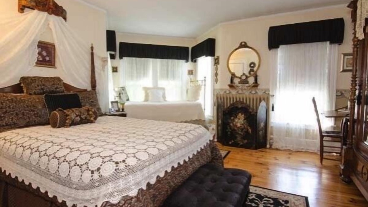 Photo of Bedroom in Plymouth
