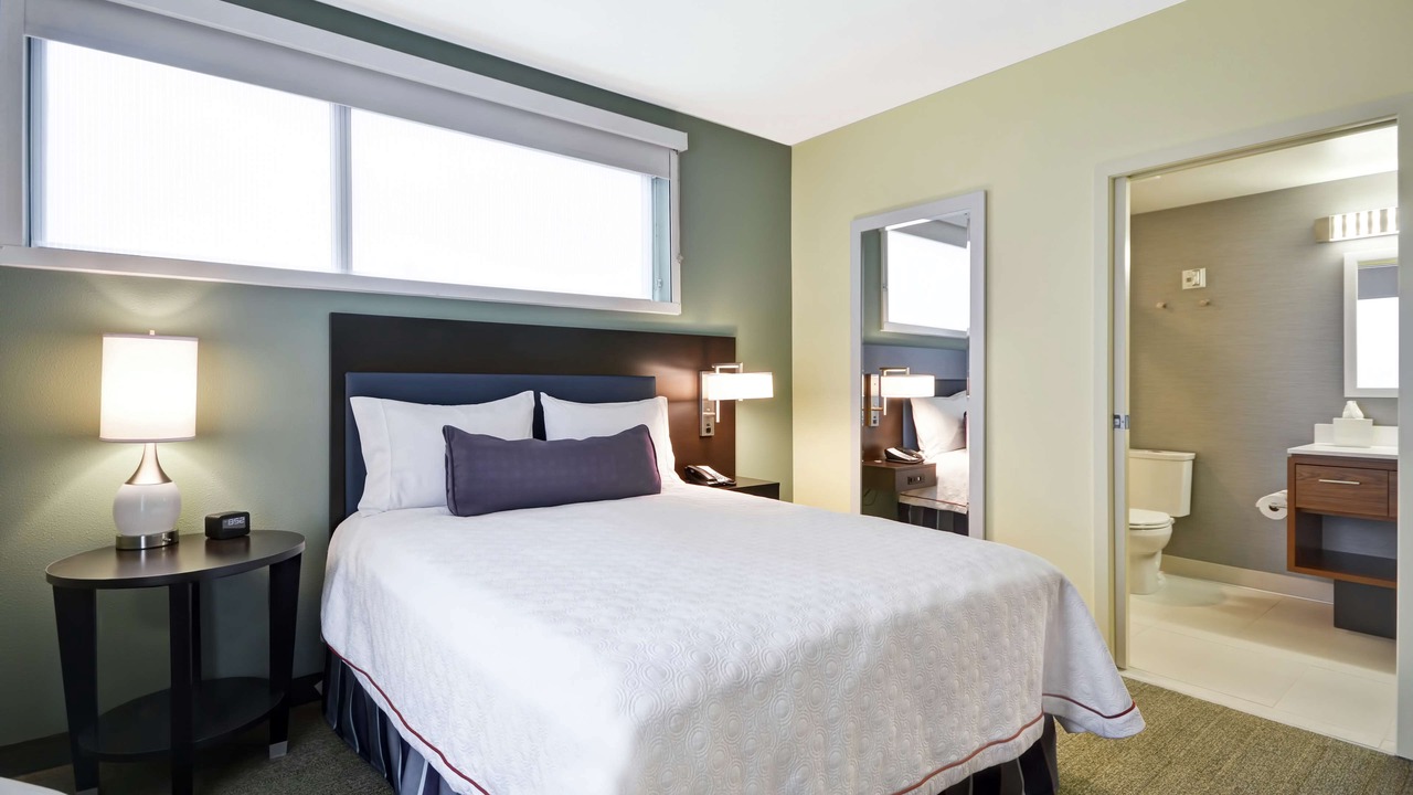 Photo of Bedroom in Minnetonka