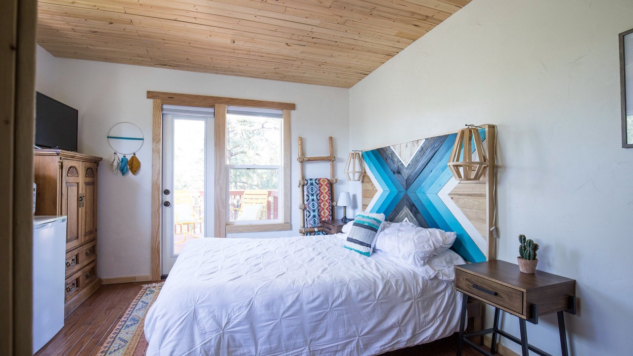 Photo of Bedroom in Los Alamos