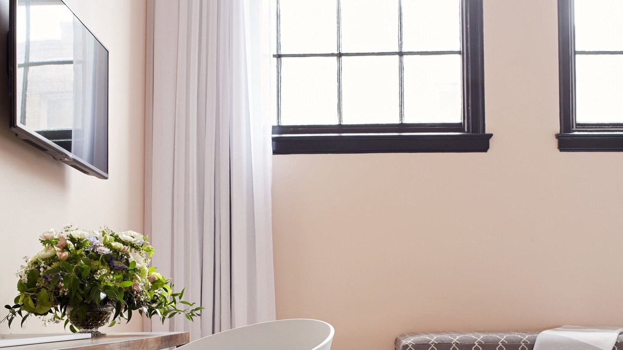 Photo of Bedroom in Monroe Ward