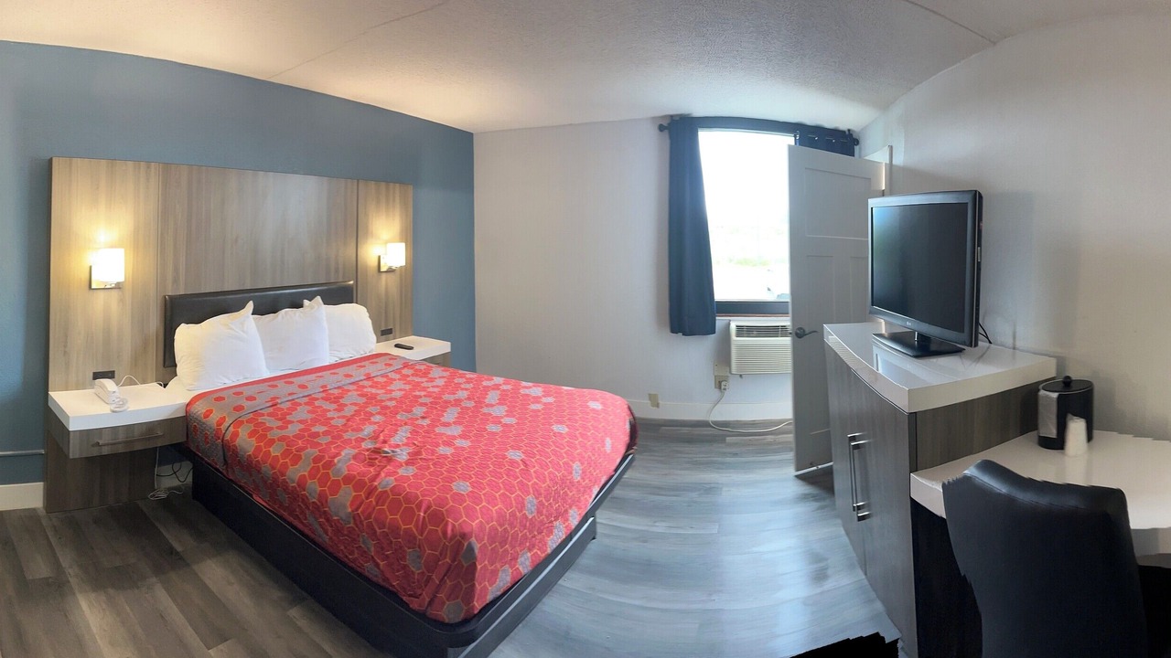 Photo of Bedroom in Roseville