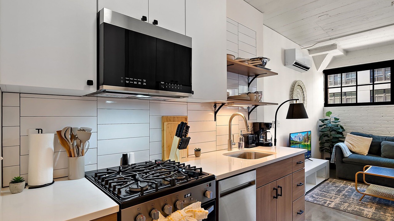 Photo of Kitchen in Warehouse District